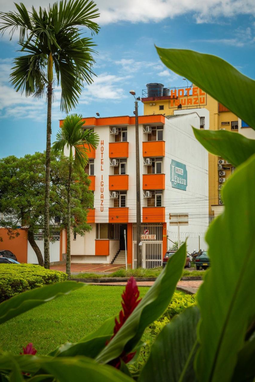 Hotel Iguazu Villavicencio Exterior foto